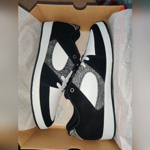 es Accel Slim Men's 10.5 Black White Grey